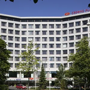 4* Hotel Crowne Plaza - Hesperia By Ihg